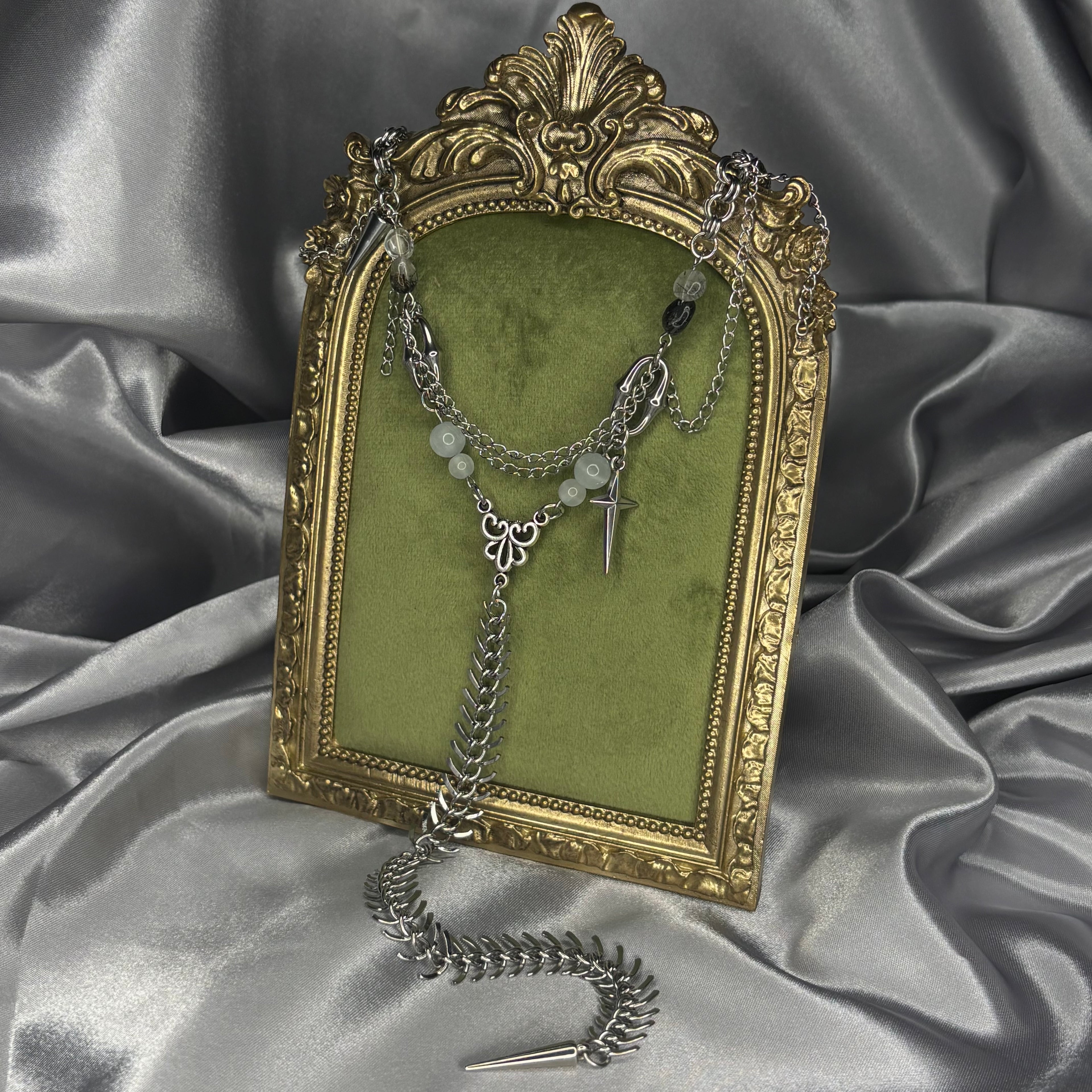 Spine Breaker Necklace
