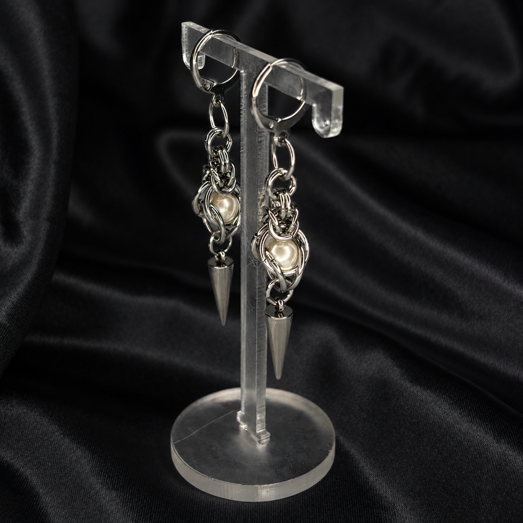 Caged Pearl Chainmail Earrings