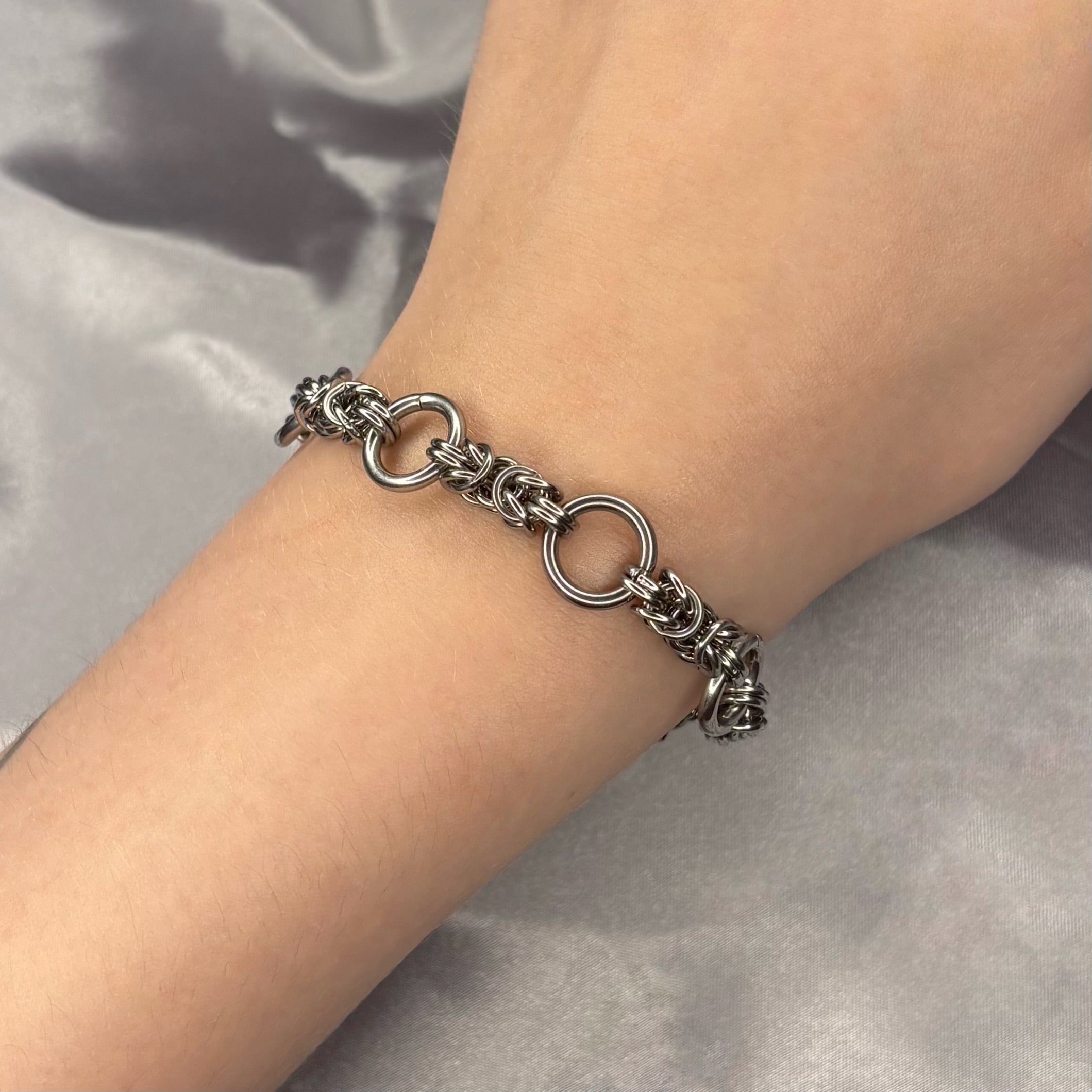 Bold Chainmail Bracelet