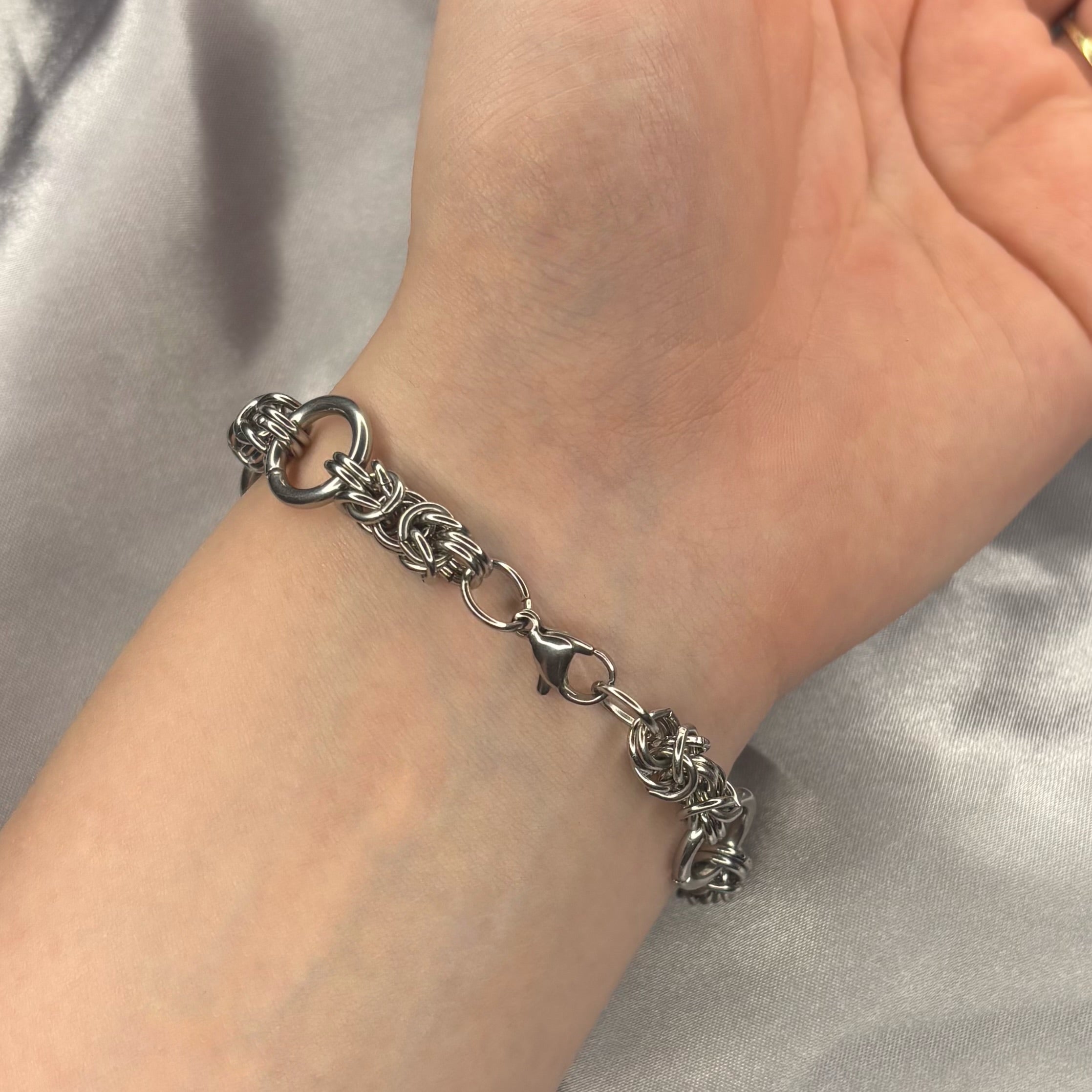 Bold Chainmail Bracelet