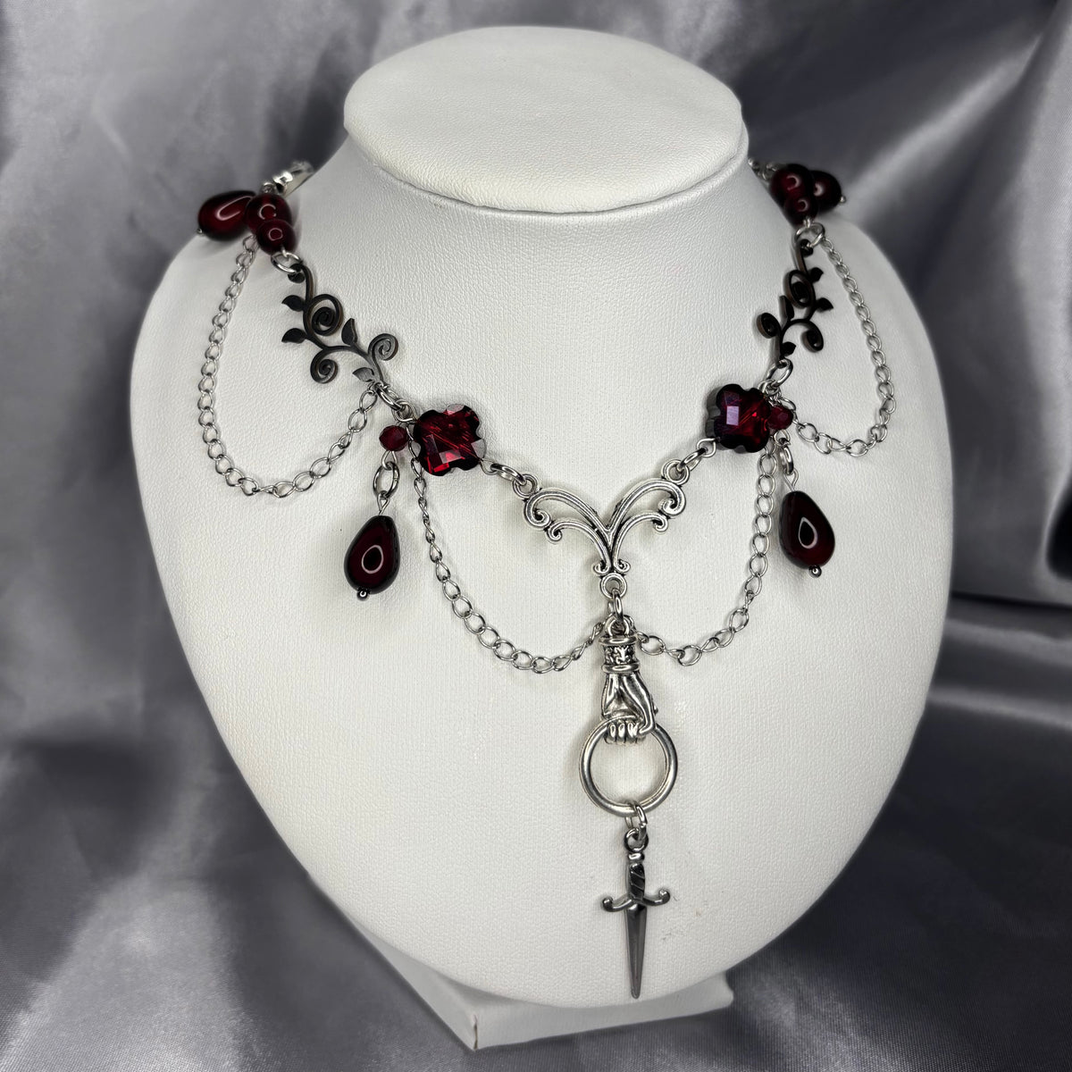 Annora Necklace