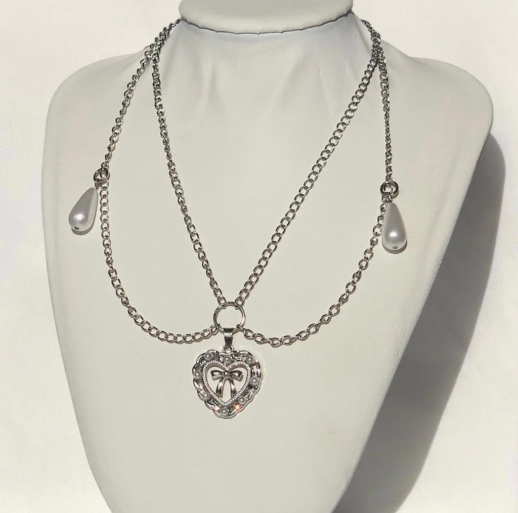 Angelina Chain