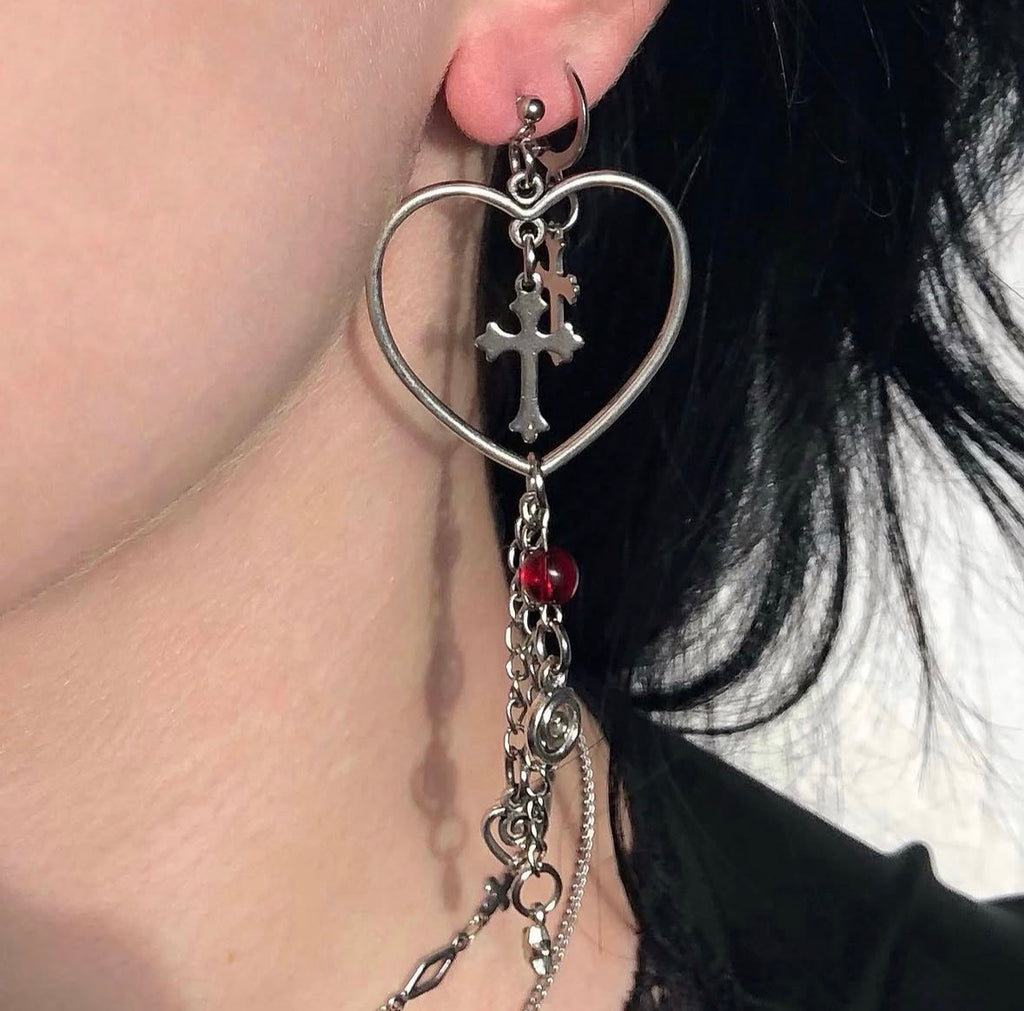 Victoria Heart Earrings