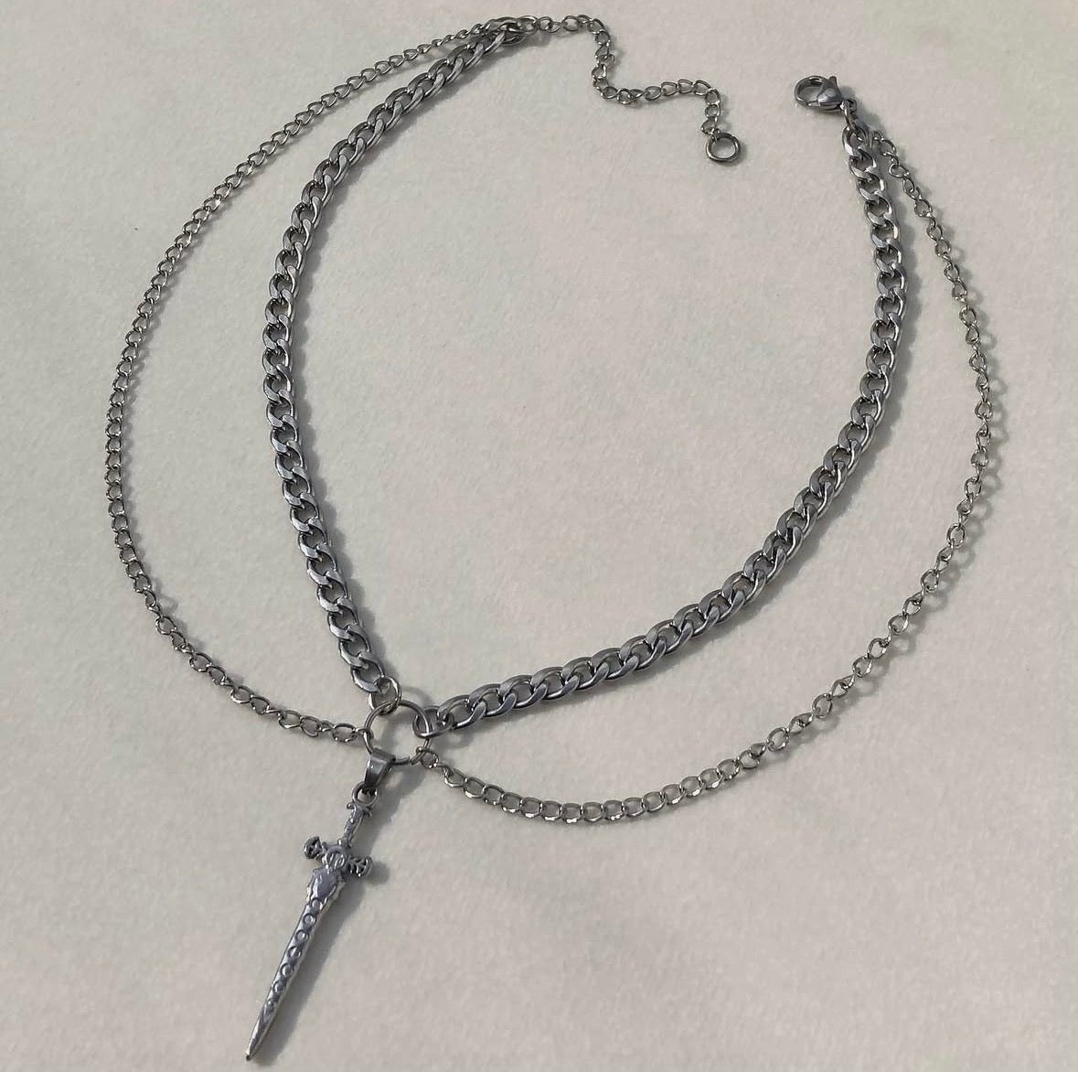 Dagger Chain