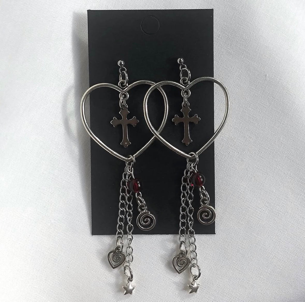 Victoria Heart Earrings
