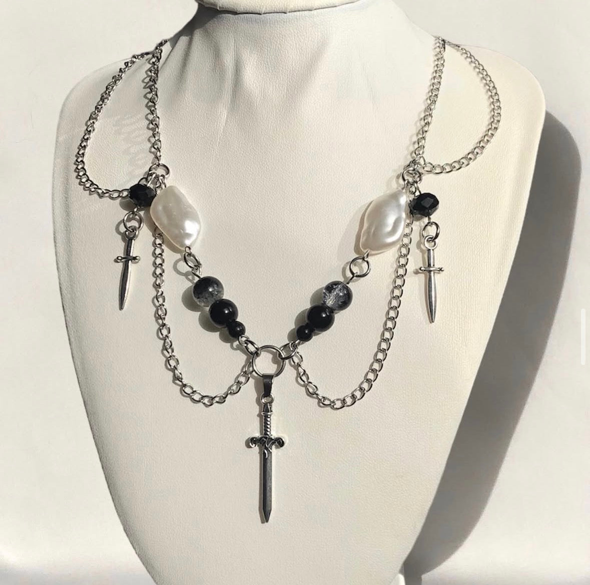 Triple Sword Chain