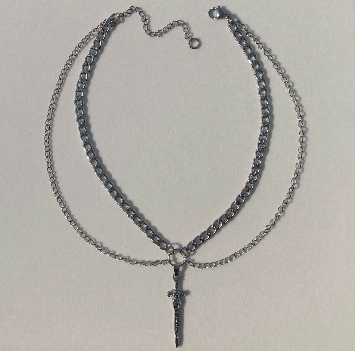 Dagger Chain